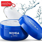 Nivea cream jar with water splashes and a discount tag in the background